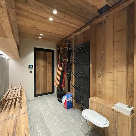 Apartment Homency - White Stone L'utop
