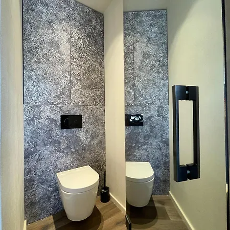 Homency - White Stone L'utop Apartment *