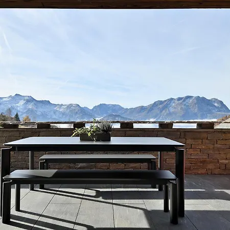 Homency - White Stone L'utop Apartment *